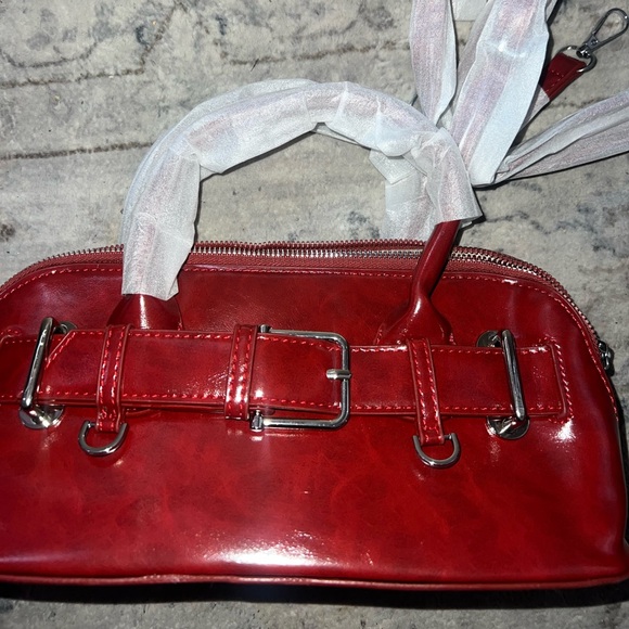 Chic Red Mini Bag - Picture 4 of 4